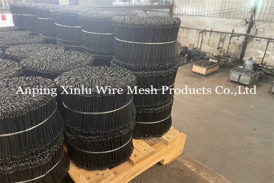 17 Gauge Zwarte gegalvaniseerde spoeldraadband 3000 stuks per bundel Bindend 300 - 380mpa Barbanddraad