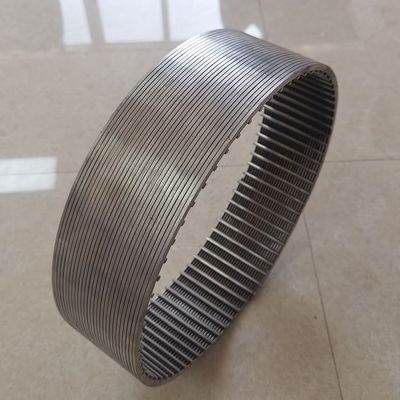 3.2x6mm Ononderbroken Groef Vee Wire Wrapped Screen Pipe voor het Diepe goed Boren
